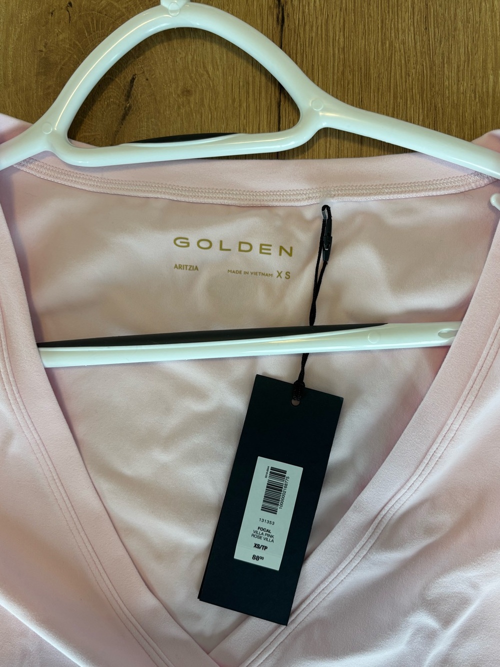 Aritzia BUTTER Focal Wrap Top in Villa Pink - Picture 6 of 6